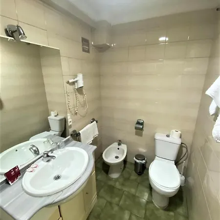 Medina Centro Hotel 2*